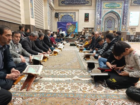 تصاویر/ برگزاری محافل انس با قرآن کریم در مساجد سلماس به همت مدرسه علمیه این شهرستان