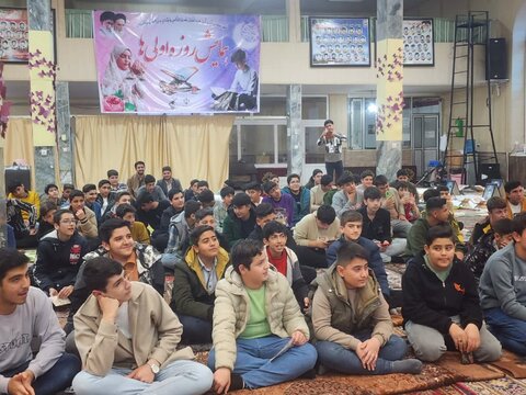 تصاویر/ مراسم جشن تکلیف دانش‌آموزان پسران  شهرستان چایپاره