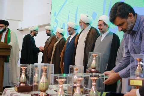 تصاویر|همایش تجلیل از استعدادهای برتر حوزه علمیه اصفهان