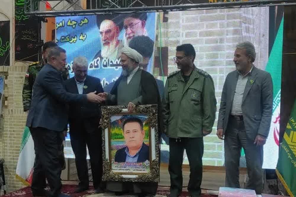 همایش مجمع یادگاران ماندگار سپاه کاشان و آران و بیدگل برگزار شد+عکس