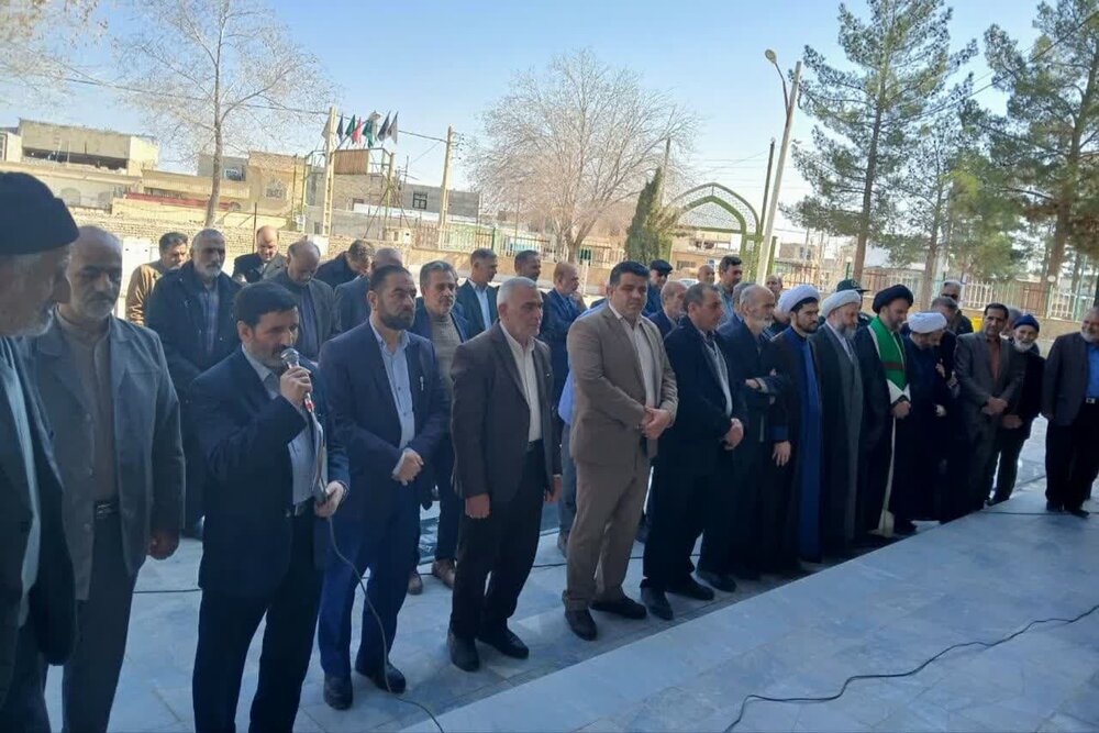 مراسم ملّی بزرگداشت روز شهید در روستای یزدل برگزار شد+عکس