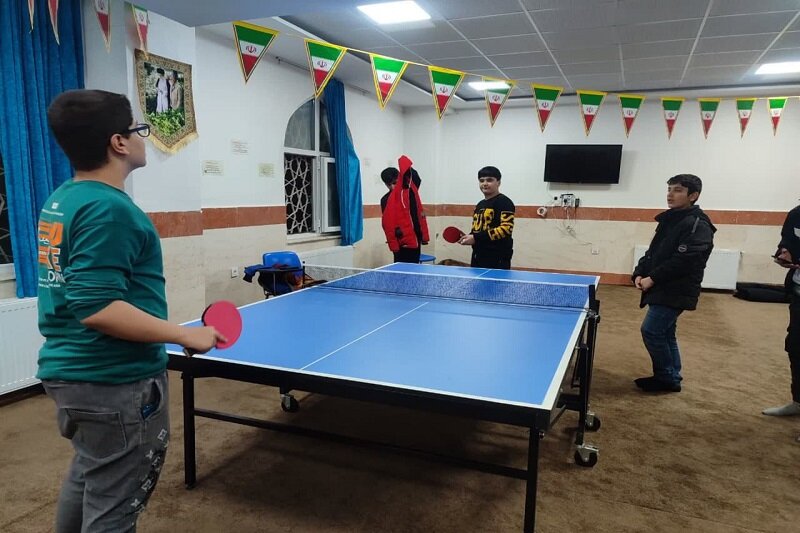 دانش آموزان نخبه شهرستان صحنه با محیط و شرایط حوزه علمیه آشنا شدند