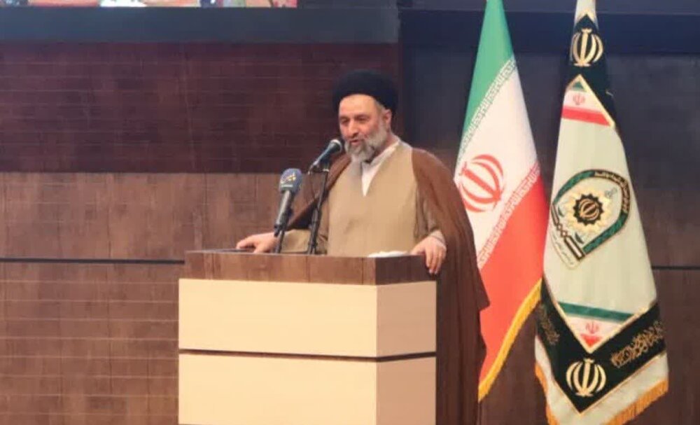 شأنی جز سربازی امام خامنه‌ای ندارم/ میزان موفقیت ما به اثرگذاری در دلها بستگی دارد