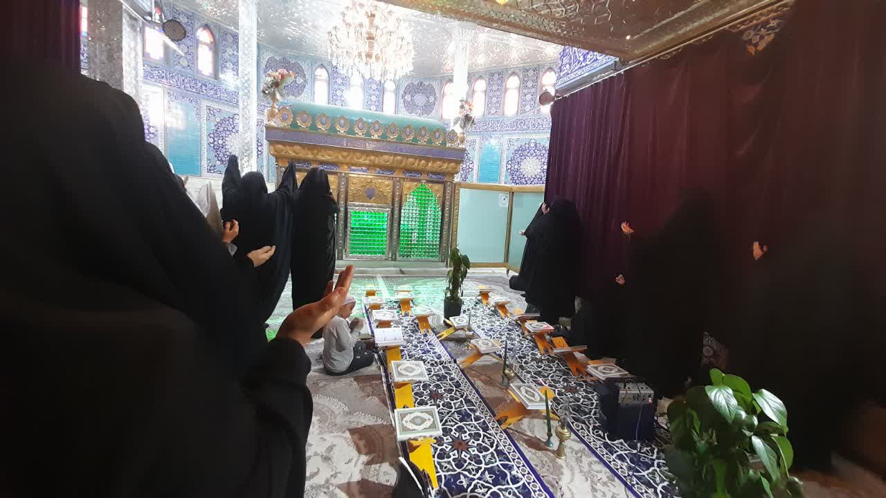 تصاویر/ مراسم جزءخوانی و استغاثه به امام زمان (عج)در ساوه