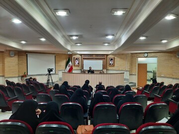 آغاز دوره سواد هوش مصنوعی ویژه خواهران استعداد برتر در قم