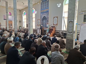تصاویر/ اقامه نماز جمعه ۲۴ اسفند پلدشت