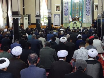 تصاویر/ اقامه نماز جمعه ۲۴ اسفند چهاربرج