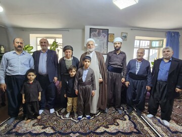 تصاویر/ دیدار نماینده ولی فقیه در کردستان با ماموستا عثمان زرین؛ امام جمعه روستای اندرآب سنندج