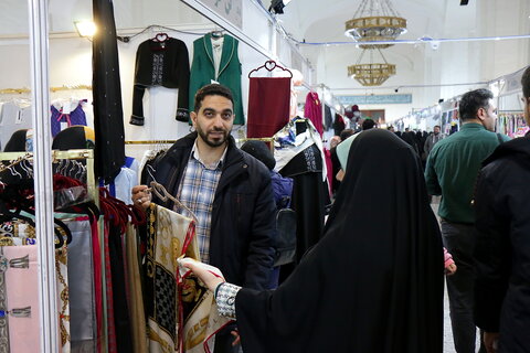 تصاویر/ غرفه طراحی پوشاک ایرانی اسلامی در مصلّی امام خمینی ره