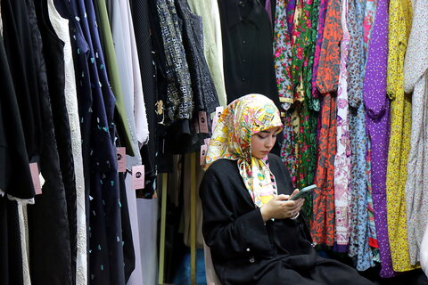 تصاویر/ غرفه طراحی پوشاک ایرانی اسلامی در مصلّی امام خمینی ره