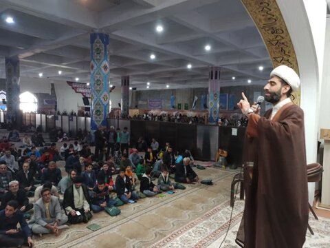 تصاویر/ برگزاری «جشن بزرگ طلیعه بندگی» در کاشان