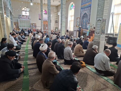 تصاویر/ اقامه نماز جمعه 24 اسفند پلدشت