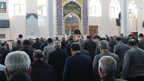 تصاویر/ اقامه نماز جمعه شهرستان شاهین‌دژ