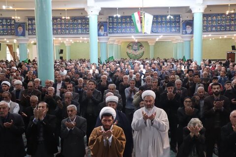 تصاویر/ اقامه نماز جمعه تکاب