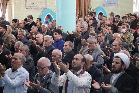 تصاویر/ اقامه نماز جمعه تکاب