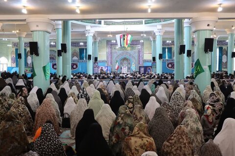 تصاویر/ اقامه نماز جمعه تکاب