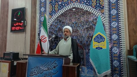 تصاویر/ اقامه نماز جمعه شهر کشاورز