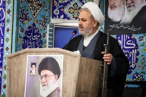 تصاویر/ آیین عبادی سیاسی نماز جمعه نوشین شهر