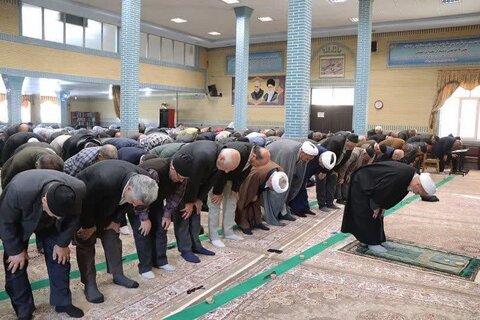 تصاویر/ آیین عبادی سیاسی نماز جمعه نوشین شهر
