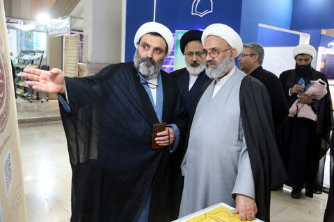 تصاویر/ حال و هوای بخش حوزوی درنهمین روز نمایشگاه بین المللی قرآن کریم