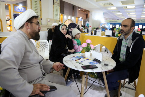 تصاویر/ حال و هوای بخش حوزوی درنهمین روز نمایشگاه بین المللی قرآن کریم