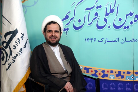 تصاویر/ حال و هوای بخش حوزوی درنهمین روز نمایشگاه بین المللی قرآن کریم