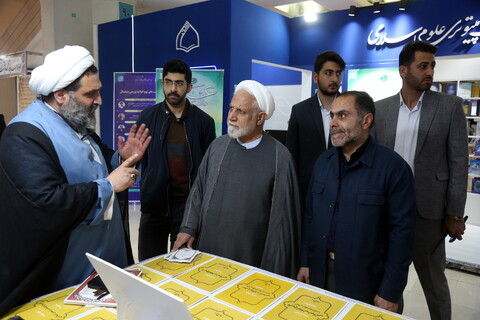 تصاویر/ حال و هوای بخش حوزوی درنهمین روز نمایشگاه بین المللی قرآن کریم