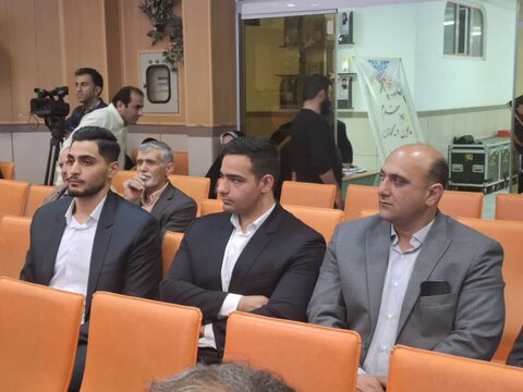 تصاویر/ برگزاری سومین جشن گلریزان در آران و بیدگل