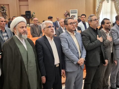 تصاویر/ برگزاری سومین جشن گلریزان در آران و بیدگل