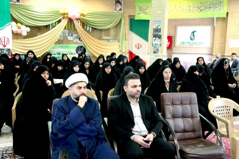 حضور بانوان عالمه در تبلیغ معارف دینی، ضرورتی انکارناپذیر است