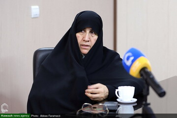 نقش تمدنی بانوان طلبه؛ از مادری تا اصلاح جامعه