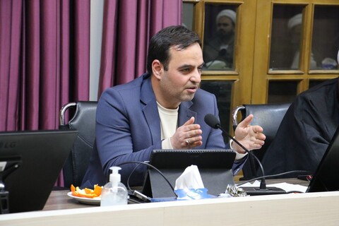 تصاویر| نشست بسیج اساتید و نخبگان حوزه با شهردار اصفهان