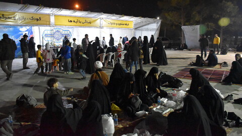 تصاویر/ دورهمی خانواده های خوش جمعیت قرآنی به همراه ضیافت افطاری