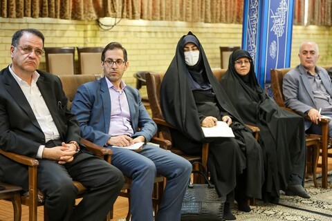 تصاویر | جلسه سیاستگذاری و برنامه ریزی روز جهانی قدس و یوم الله 12 فروردین