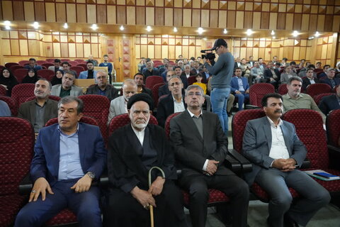 تصاویر اجلاسیه استانی نماز در خرم آباد