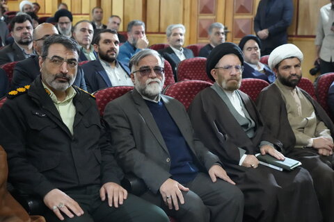 تصاویر اجلاسیه استانی نماز در خرم آباد