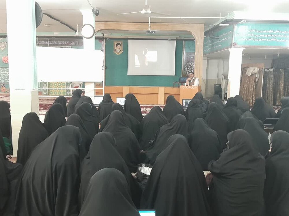 کارگاههای هوش مصنوعی در مدارس علمیه خواهران استان یزد برگزار شد