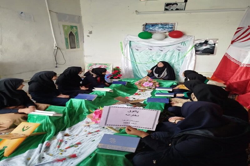 برگزاری کلاسهای احکام ویژه دختران شهرستان صحنه در ماه مبارک رمضان+عکس