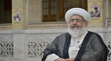 تبلیغ دین باید به اولویت اصلی روحانیت تبدیل شود