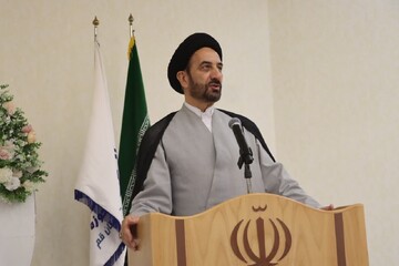 دشمنان با ذائقه سازی کاذب و مانع تراشی برای فرزند آوری، علیه خانواده های ایرانی برنامه ریزی کرده‌اند