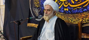 خداوند تکیه‌گاه اصلی انسان است