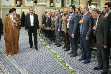 «محفل شعر امین» بدون رهبر شهید انقلاب برگزار می‌شود