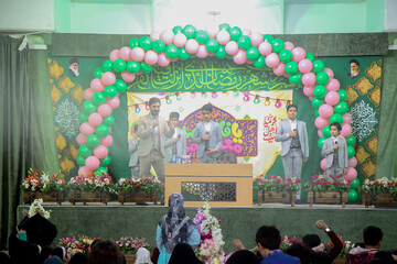 جشن «امام حسنی ام» با حضور پرشور کودکان در حرم حضرت معصومه(س)