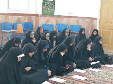 کرسی آزاد اندیشی مدرسه علمیه تخصصی فاطمیه کرمان