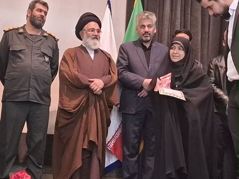 تصاویر/ جشن میلاد امام حسن مجتبی (ع) همراه با تجلیل نیکوکاران کاشان
