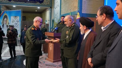 تصاویر/ مراسم تکریم و معارفه فرمانده قرارگاه همزه سیدالشهدا (ع) سپاه