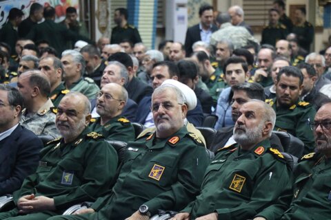 تصاویر/ مراسم تکریم و معارفه فرمانده قرارگاه همزه سیدالشهدا (ع) سپاه
