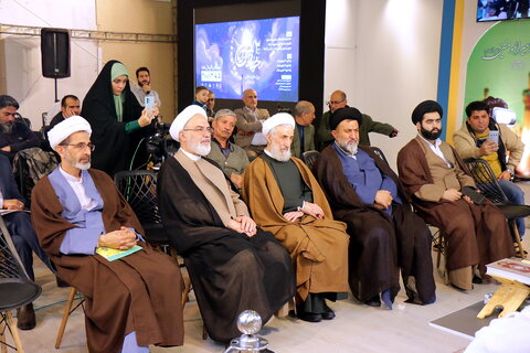 بازدید حجت الاسلام والمسلمین صدیقی از سی و دومین نمایشگاه بین‌المللی قرآن کریم