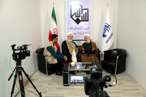 بازدید حجت الاسلام والمسلمین صدیقی از سی و دومین نمایشگاه بین‌المللی قرآن کریم