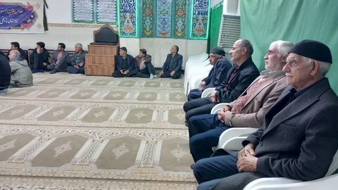 تصاویر/محفل انس با قرآن در روستای پنداس